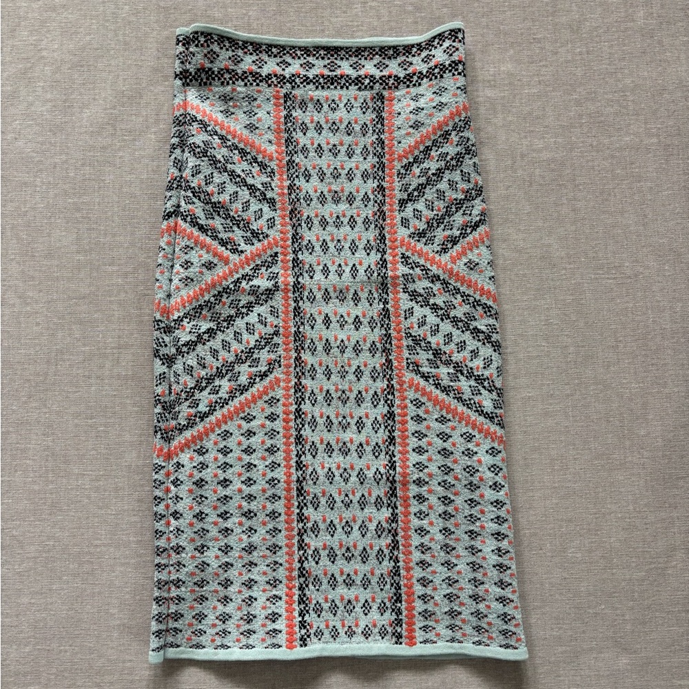 BCBG Max Azria pastel bodycon pencil skirt. - Picture 7 of 10